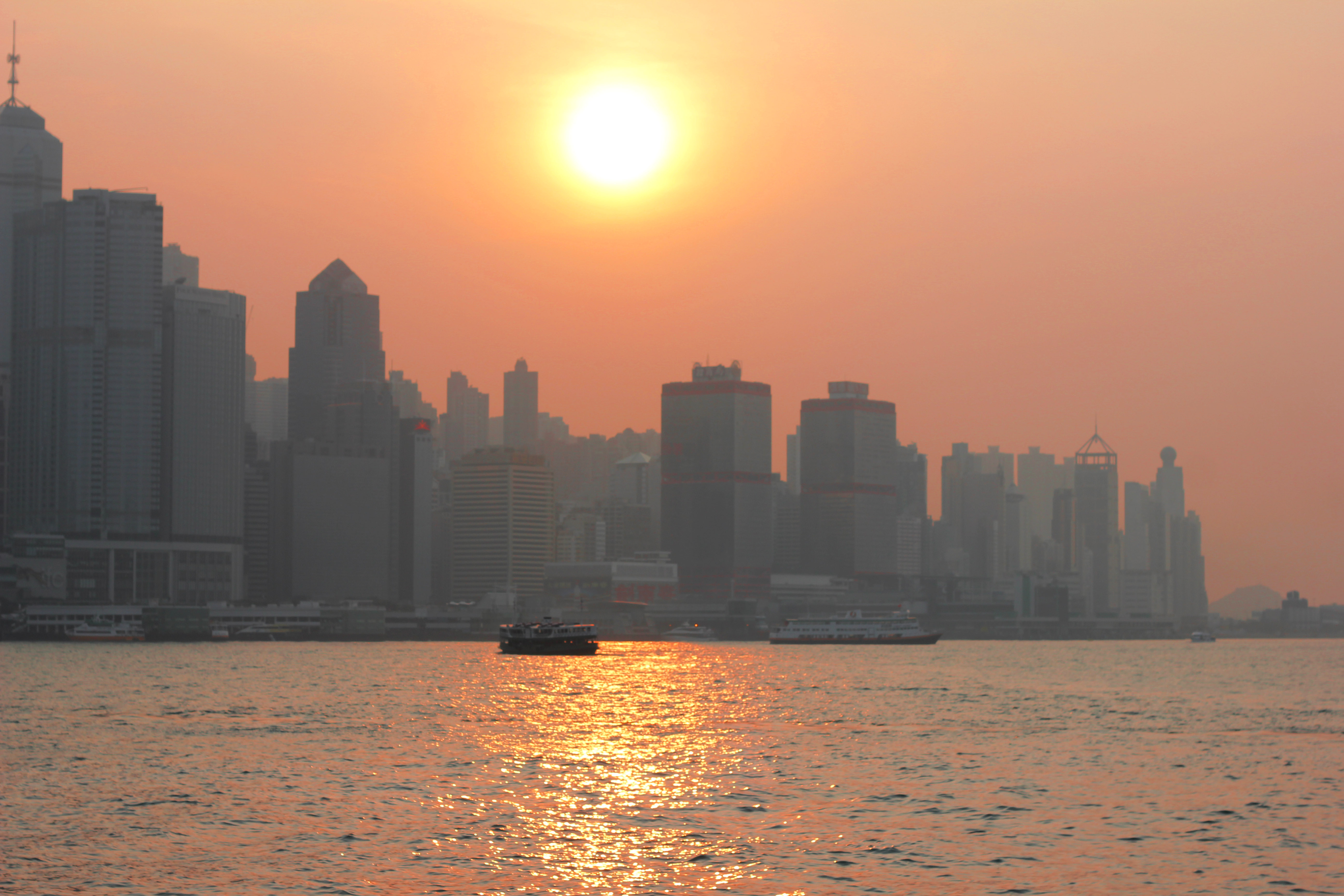 Lesbian Legs And Hong Kongs Romantic Skyline The Culture Map 