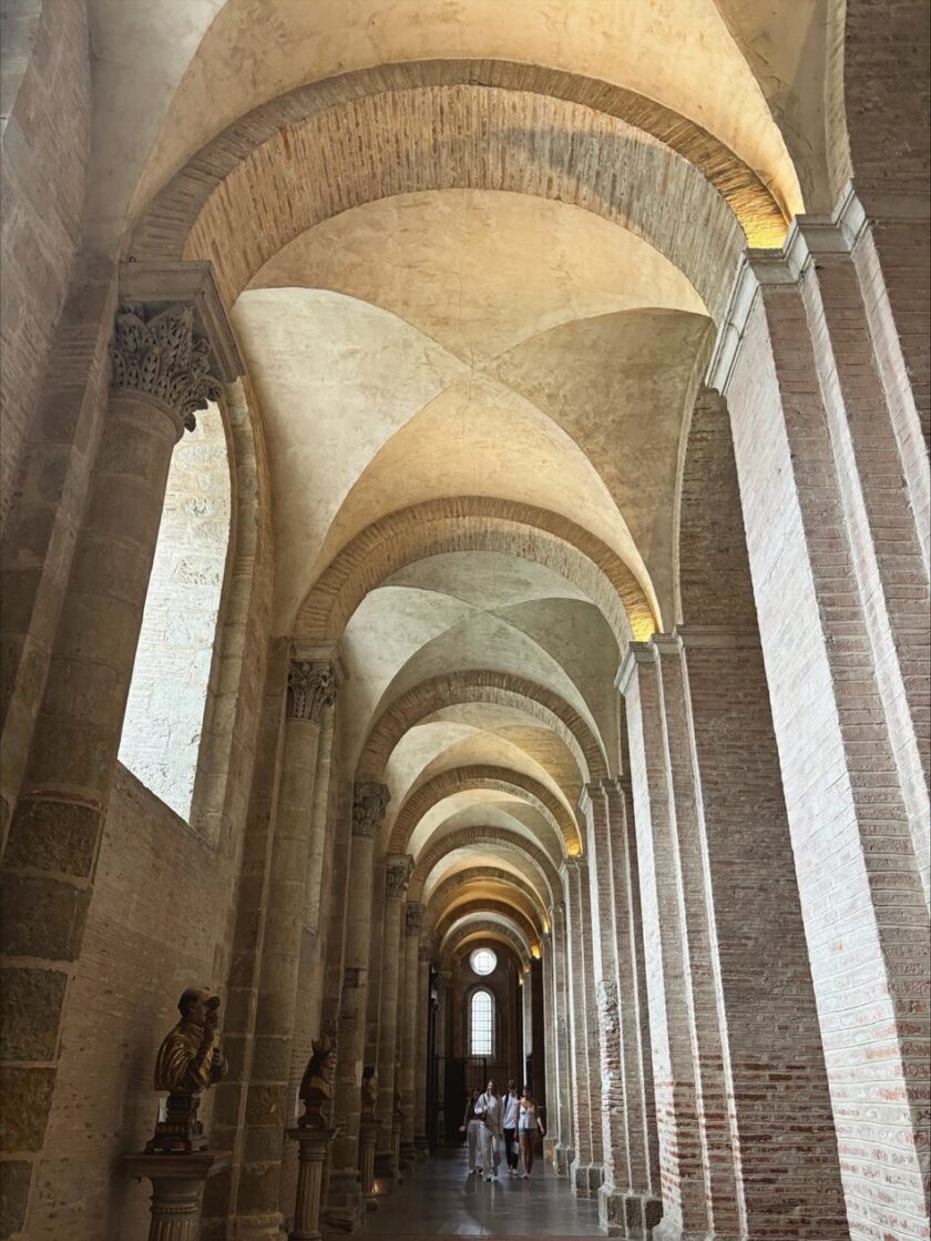 Inside Basilica of Saint Sernin church