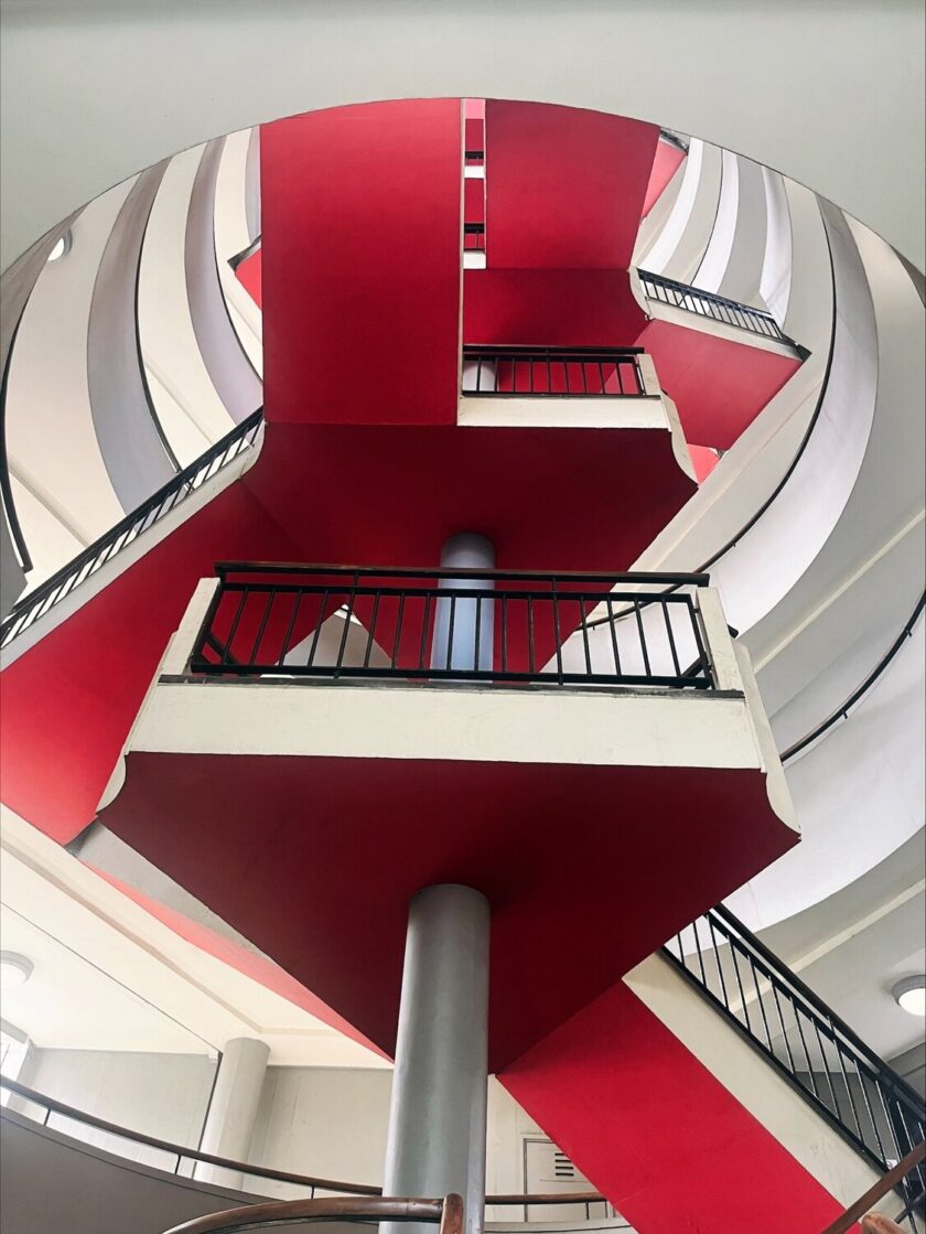 Constructivist staircase in Bevin Court