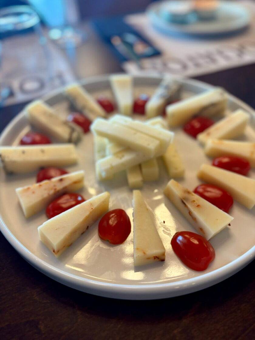 Cretan cheese, food guide