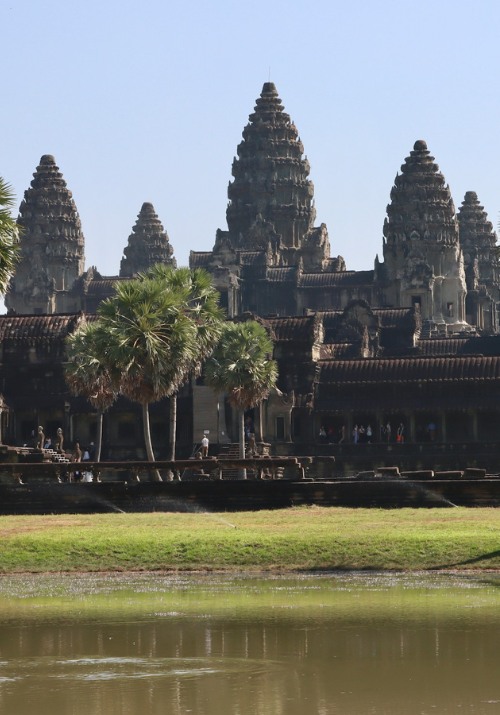Angkor Wat exterior