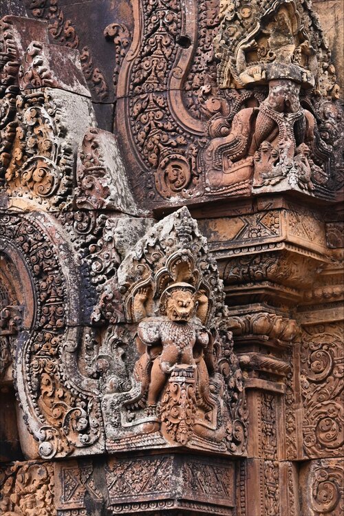 Temple carvings 