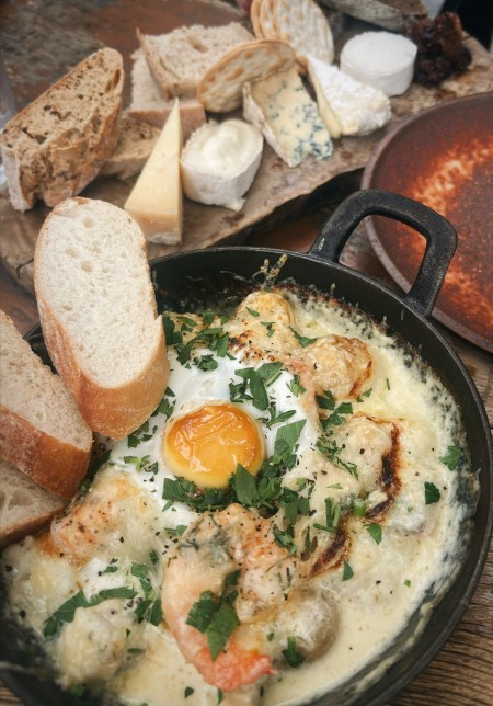 Seafood skillet