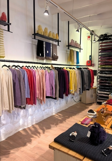 Shop selling alpaca clothes in Cusco