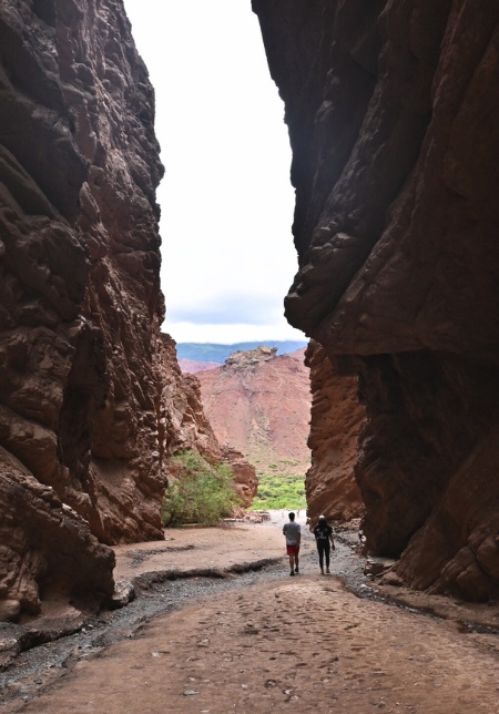 Rock formation crevice 