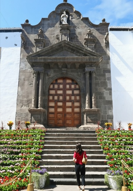 Church of El Salvador - exterior