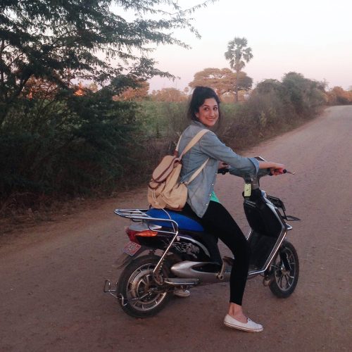 Biking in Bagan - using the electrical bike