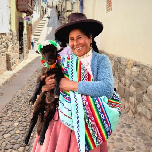 Cusco - Quechua woman with alpaca